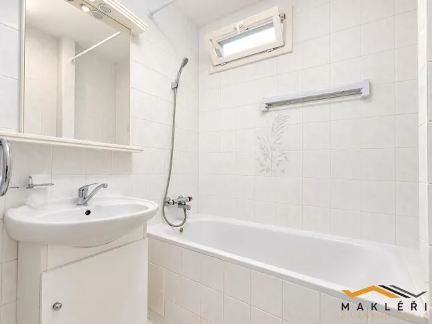 Pronájem bytu 3+1, Třebíč - Nové Dvory, Mládežnická, 74 m2