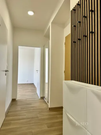 Pronájem bytu 2+1, Praha - Záběhlice, Střimelická, 56 m2