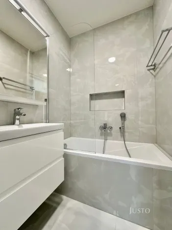 Pronájem bytu 2+1, Praha - Záběhlice, Střimelická, 56 m2
