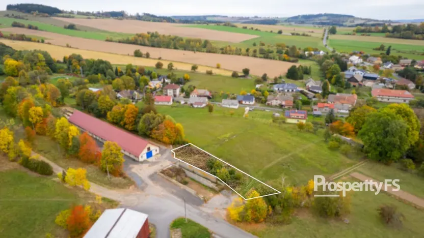 Prodej komerčního pozemku, Rovečné, 834 m2