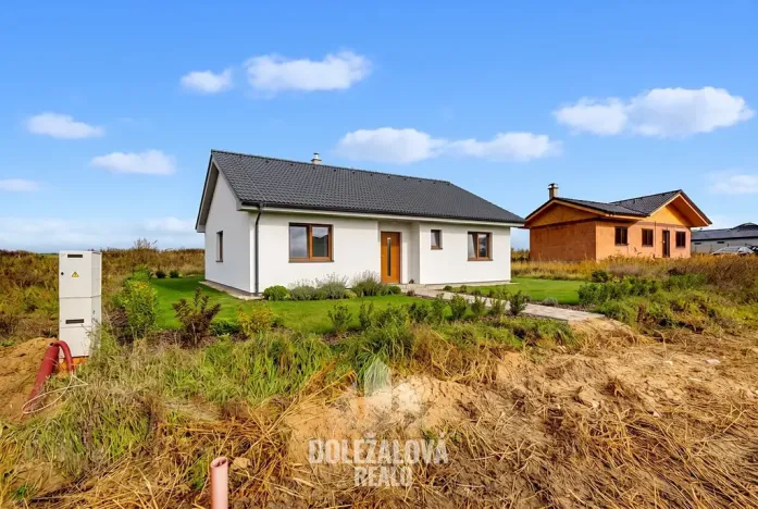 Prodej pozemku pro bydlení, Bukovno, 748 m2