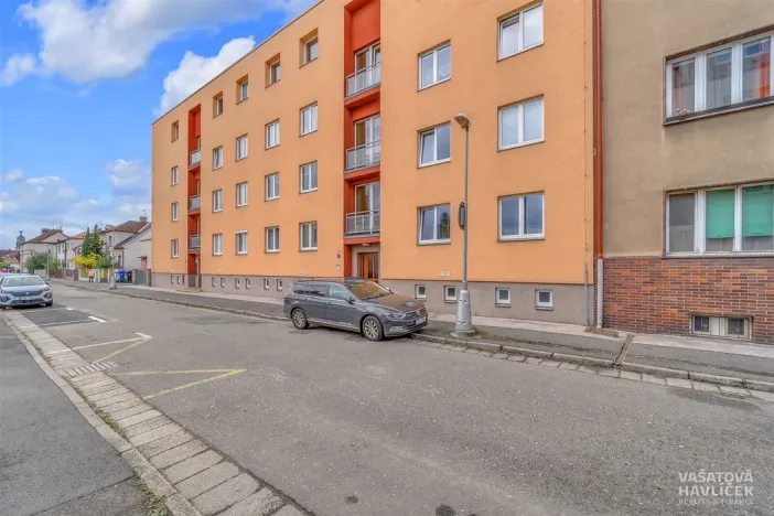 Pronájem bytu 3+1, Hradec Králové, Oskara Nedbala, 61 m2