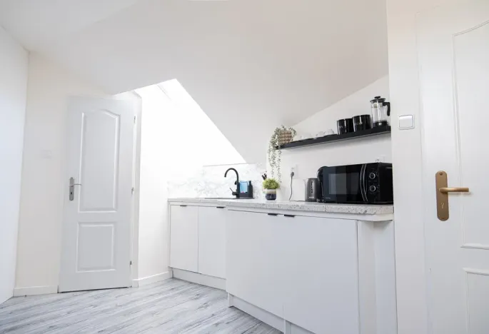 Prodej bytu 2+kk, Praha - Nové Město, Školská, 40 m2