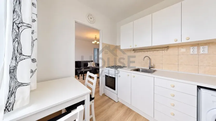 Prodej bytu 3+1, Praha, Postupická, 64 m2