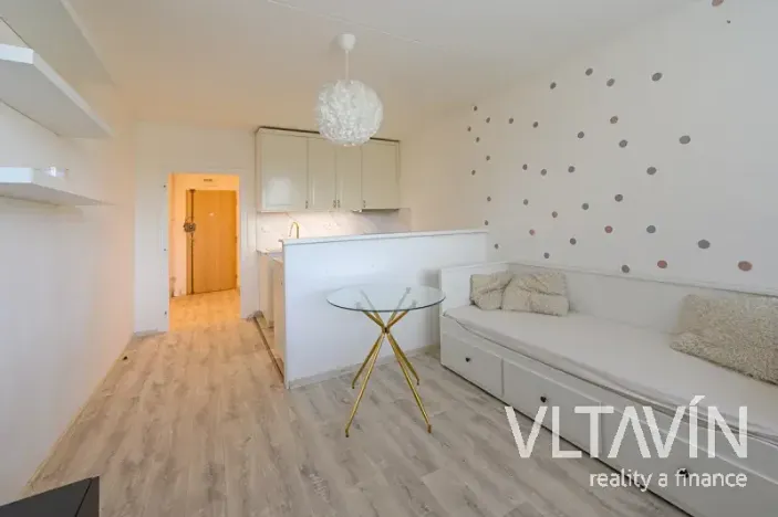 Prodej bytu 2+kk, Praha - Braník, Roškotova, 47 m2