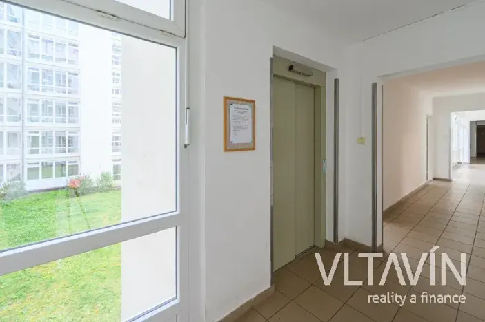Prodej bytu 2+kk, Praha - Braník, Roškotova, 47 m2