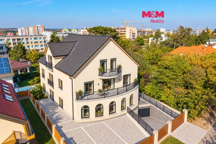 Prodej činžovního domu, Praha - Hlubočepy, Pod třešněmi, 586 m2