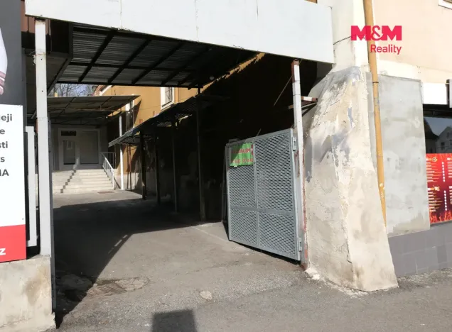 Pronájem obchodního prostoru, Beroun - Beroun-Město, Plzeňská, 12 m2