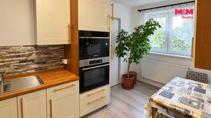 Pronájem bytu 3+1, Litomyšl - Pohodlí, 100 m2