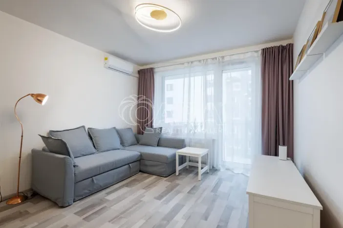 Pronájem bytu 3+kk, Praha - Vysočany, Strnadových, 83 m2