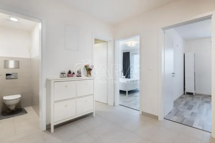 Pronájem bytu 3+kk, Praha - Vysočany, Strnadových, 83 m2