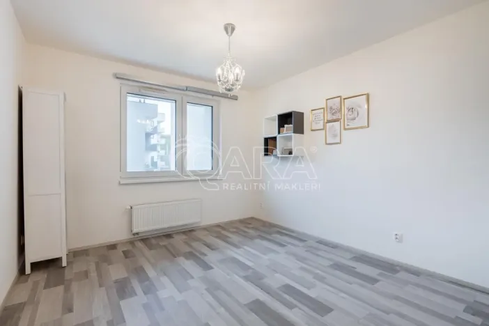 Pronájem bytu 3+kk, Praha - Vysočany, Strnadových, 83 m2