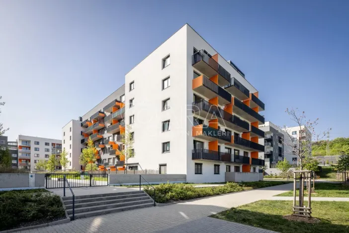 Pronájem bytu 3+kk, Praha - Vysočany, Strnadových, 83 m2