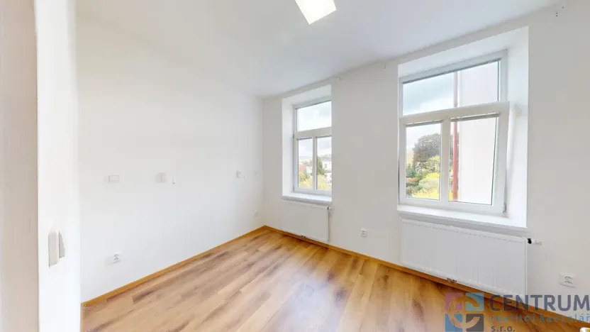 Pronájem bytu 2+1, Jablonec nad Nisou, Lesní, 80 m2