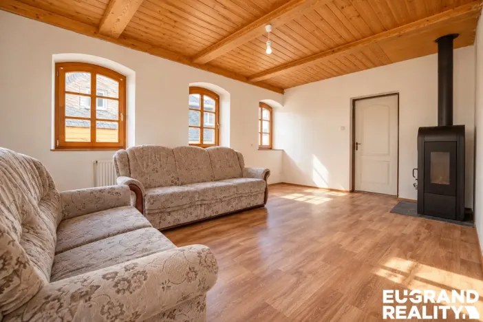 Prodej rodinného domu, Jiřetín pod Jedlovou, Nádražní, 104 m2
