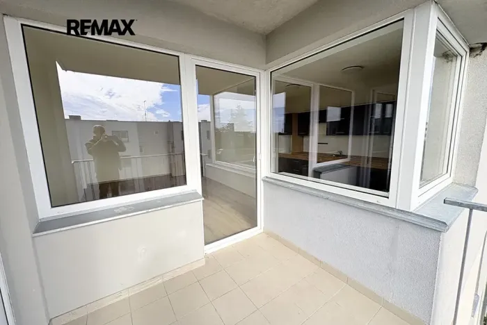 Pronájem bytu 4+kk, Velký Osek, U hřiště, 84 m2