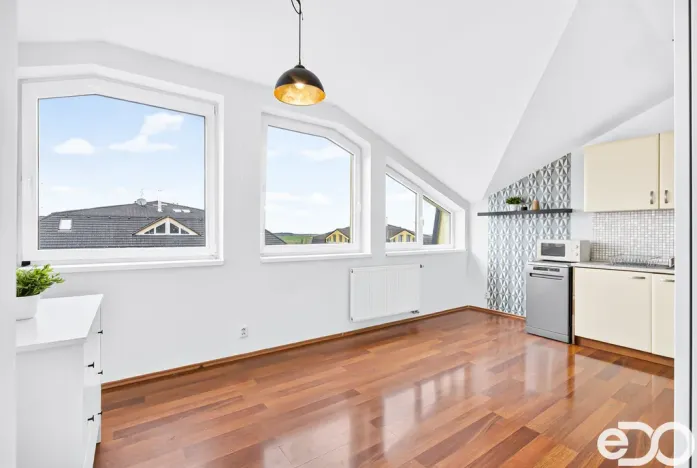 Prodej bytu 1+kk, Horoměřice, T. G. Masaryka, 37 m2
