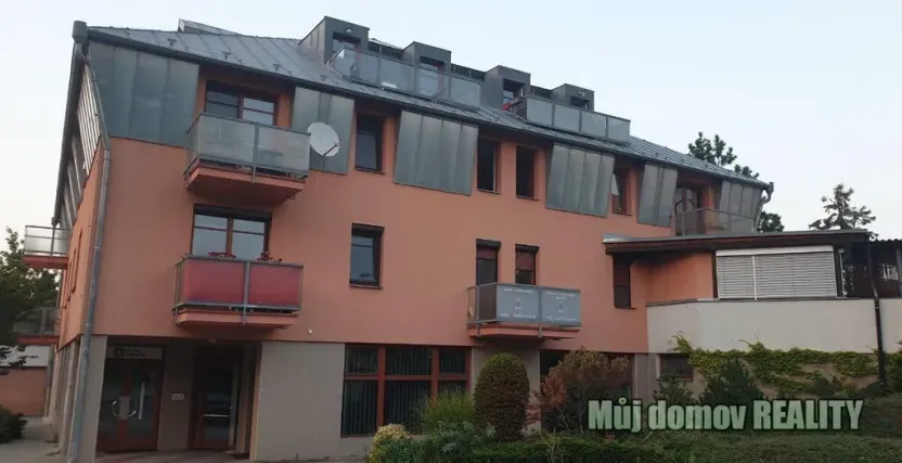 Pronájem bytu 1+kk, Praha - Hostivař, Pražská, 27 m2