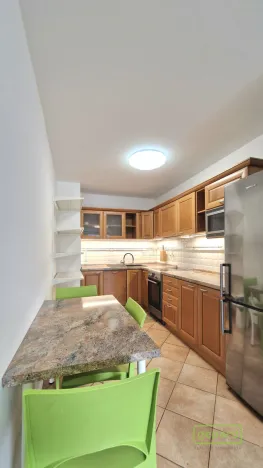 Pronájem bytu 3+kk, Praha - Kobylisy, Hovorčovická, 76 m2