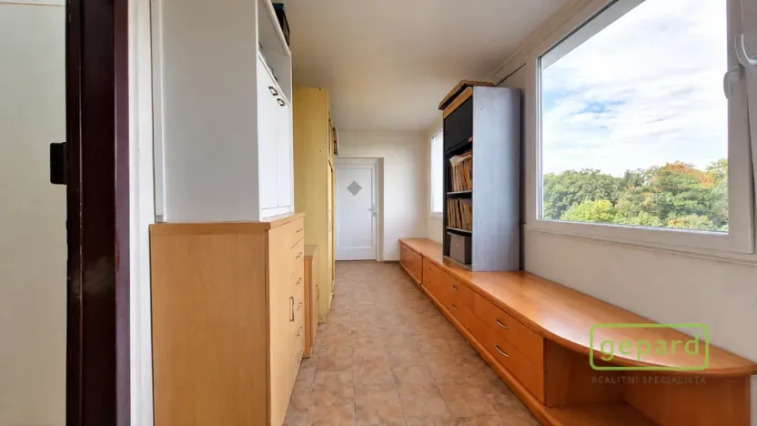 Pronájem bytu 3+kk, Praha - Kobylisy, Hovorčovická, 76 m2