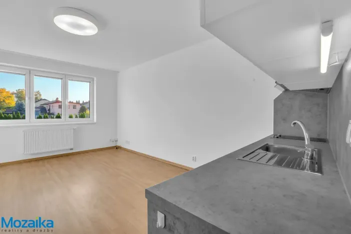 Pronájem bytu 1+kk, Lanškroun - Žichlínské Předměstí, Na Slovanech, 29 m2