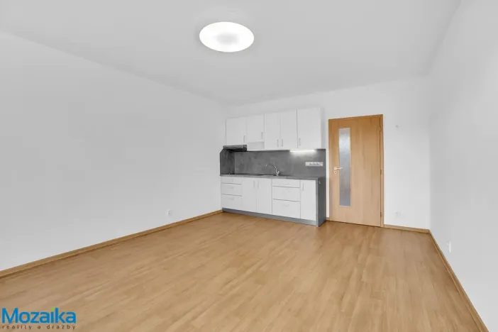 Pronájem bytu 1+kk, Lanškroun - Žichlínské Předměstí, Na Slovanech, 29 m2