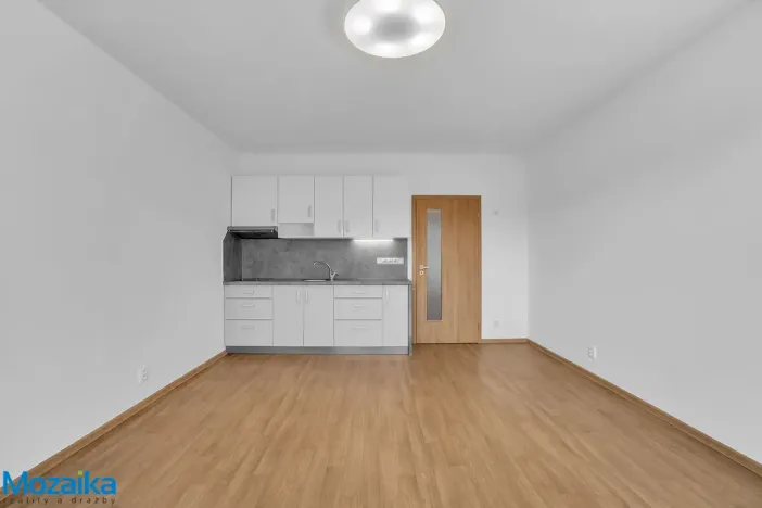 Pronájem bytu 1+kk, Lanškroun - Žichlínské Předměstí, Na Slovanech, 29 m2