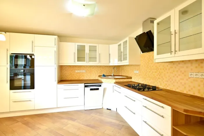 Prodej bytu 3+kk, Praha - Košíře, Destinové, 65 m2