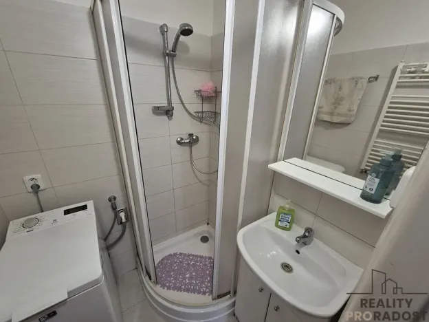 Pronájem bytu 3+1, Modřice, Poděbradova, 71 m2