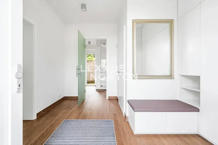 Pronájem rodinného domu, Praha - Břevnov, Anhaltova, 500 m2