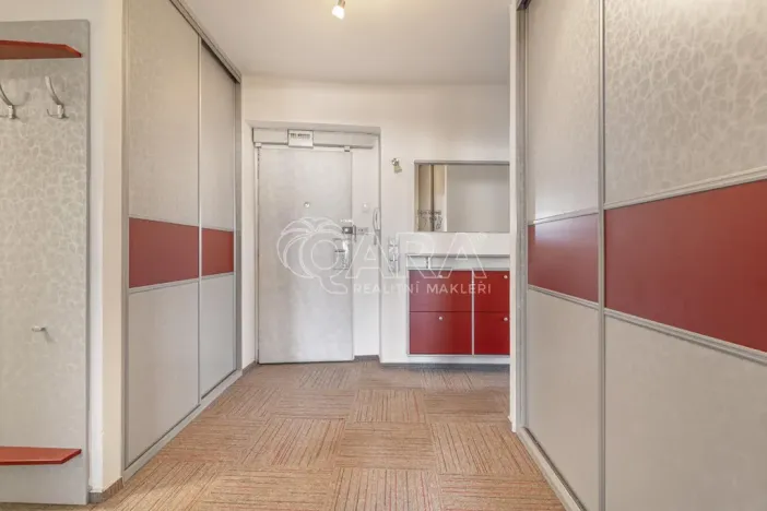 Prodej bytu 3+1, Praha - Holešovice, Vrbenského, 94 m2