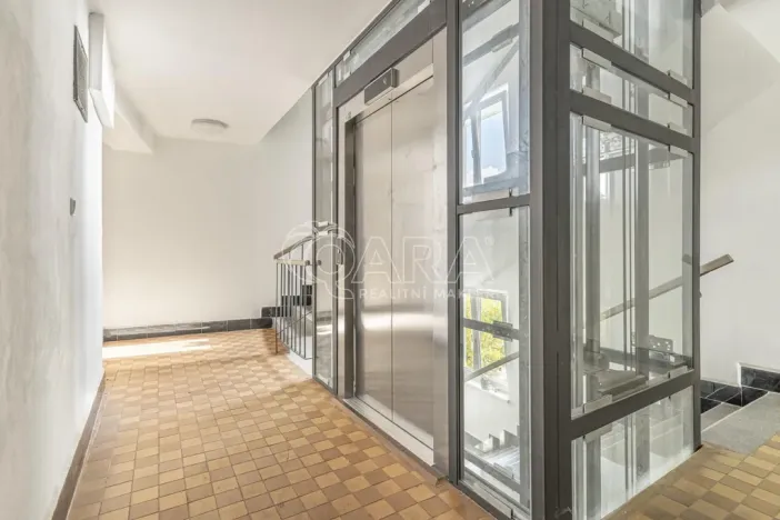 Prodej bytu 3+1, Praha - Holešovice, Vrbenského, 94 m2