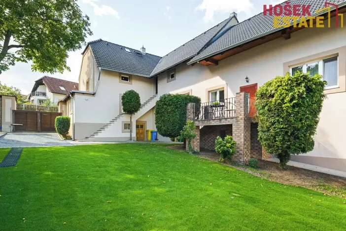 Prodej vícegeneračního domu, Horoměřice, U Chundelů, 194 m2