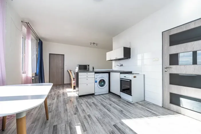 Prodej bytu 2+kk, Rakovník, Šamotka, 44 m2