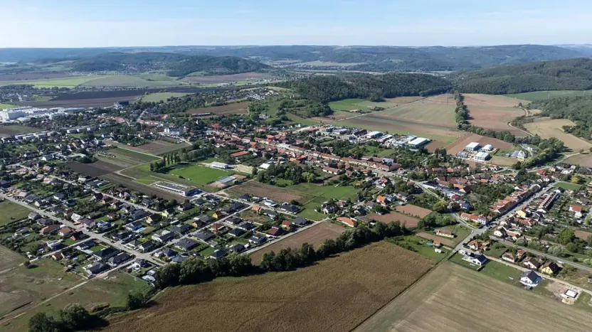Prodej pozemku pro bydlení, Drásov, Všechovická, 1101 m2