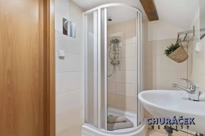 Prodej rodinného domu, Nová Pec, 280 m2