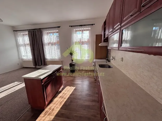 Pronájem bytu 3+kk, Plzeň, Dílenská, 74 m2