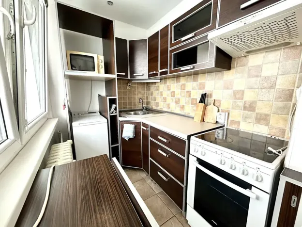 Prodej bytu 1+kk, Hradec Králové, Třebechovická, 35 m2