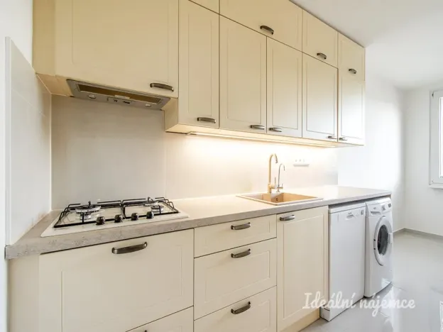 Pronájem bytu 3+kk, Praha - Písnice, Na okruhu, 79 m2