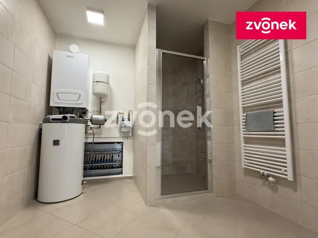 Pronájem výrobních prostor, Lukov, Průmyslová, 96 m2