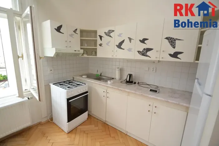 Pronájem bytu 2+kk, Praha - Nové Město, V tůních, 60 m2
