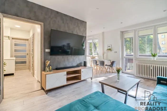Prodej bytu 2+kk, Karviná, Na Kopci, 56 m2