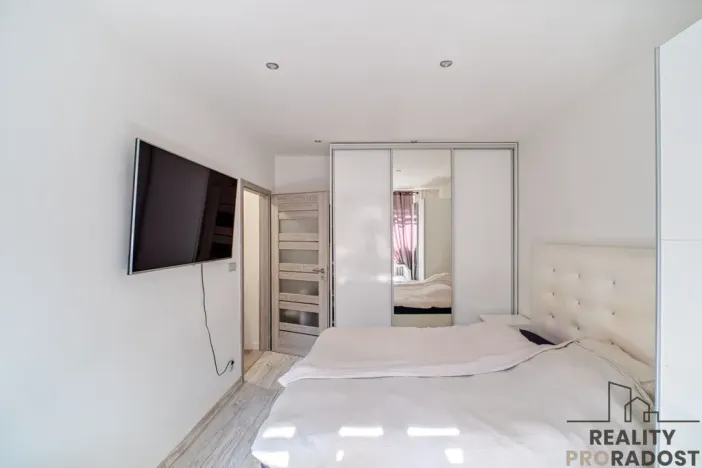 Prodej bytu 2+kk, Karviná, Na Kopci, 56 m2