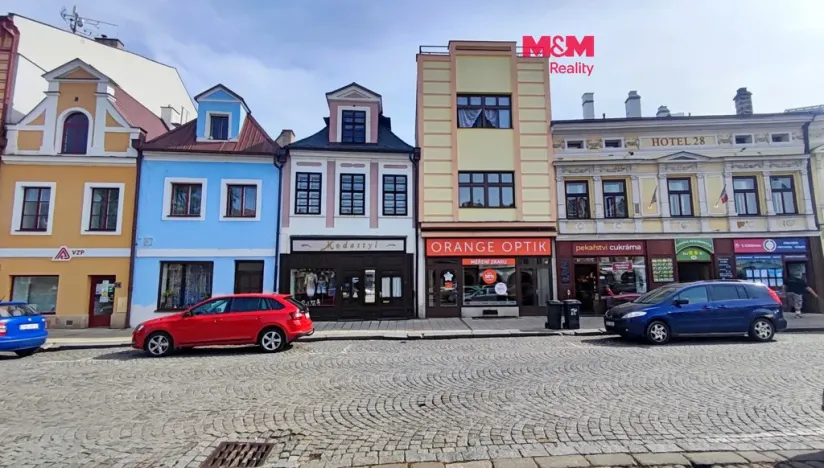 Pronájem bytu 1+1, Jaroměř, nám. Československé armády, 50 m2