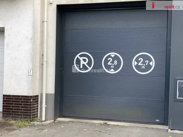 Pronájem bytu 2+kk, Plzeň, Na Roháči, 64 m2