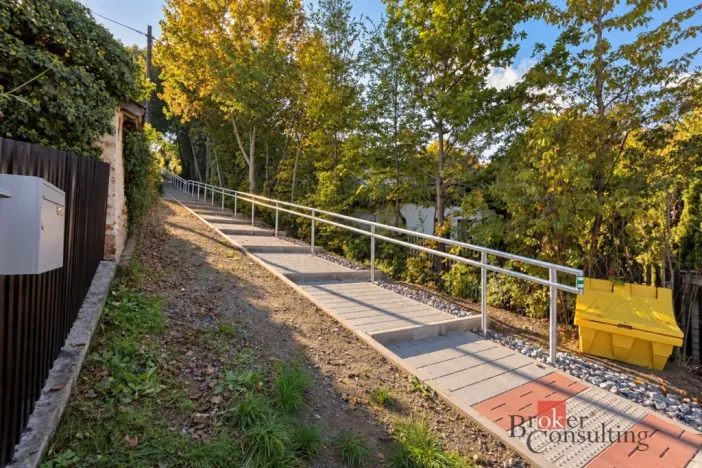 Prodej rodinného domu, Mnichovice, Vilová, 180 m2