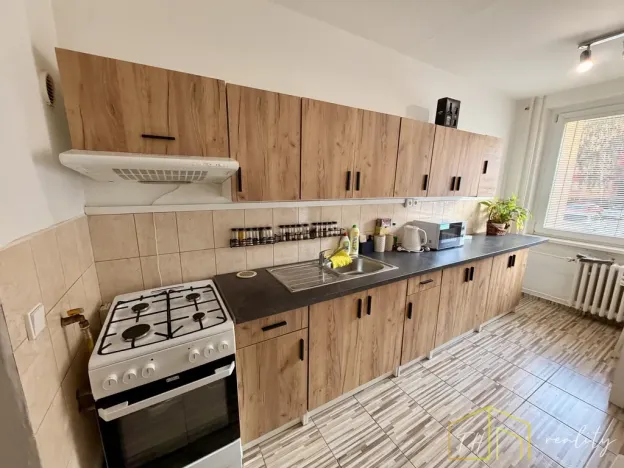 Prodej bytu 4+1, Teplice - Prosetice, Pod školou, 83 m2