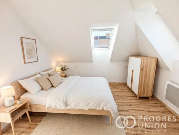 Pronájem bytu 2+kk, Kroměříž, Slovanské náměstí, 55 m2