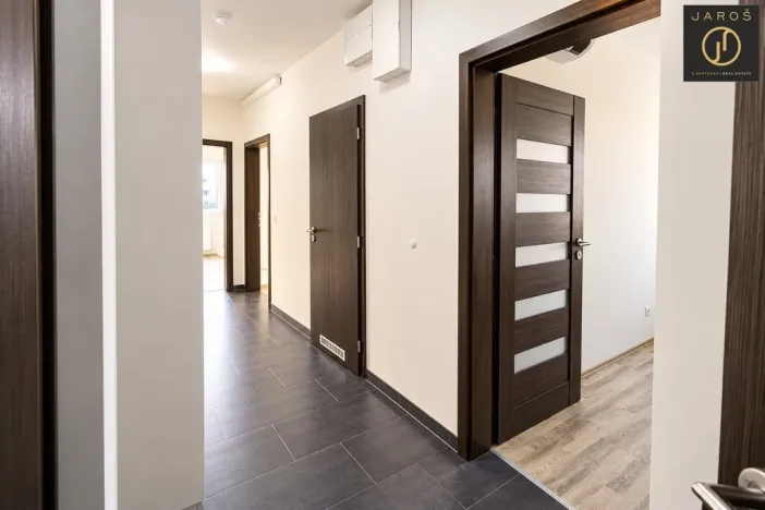 Pronájem bytu 3+kk, Praha, Sicherova, 71 m2