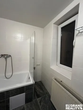 Pronájem bytu 2+1, Děčín, Bezručova, 54 m2